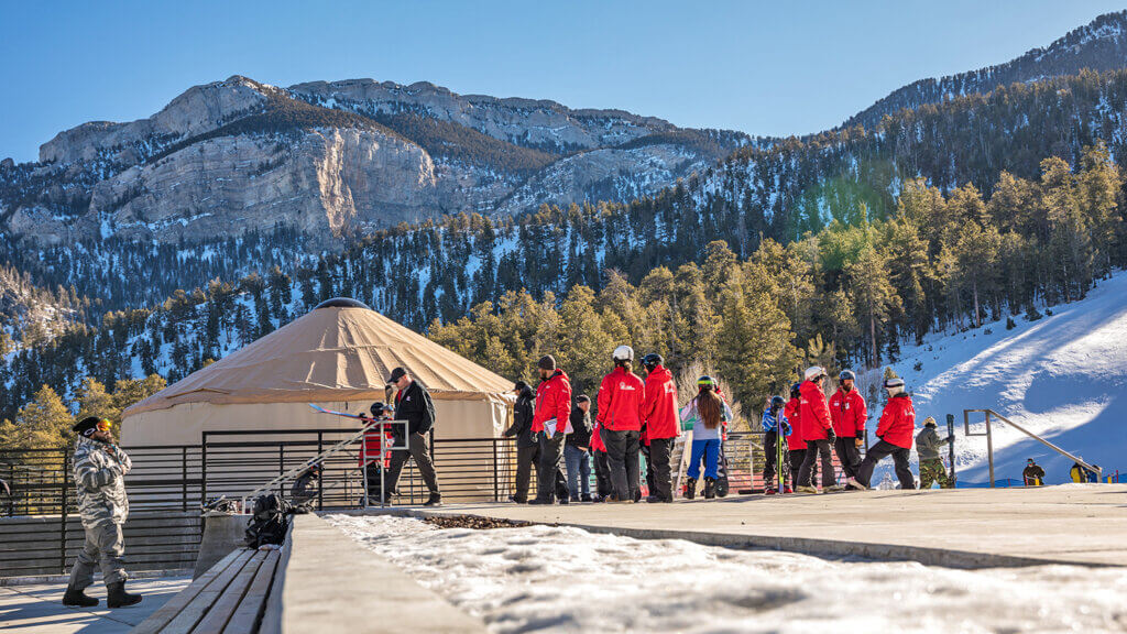 guests at lee canyon ski resort