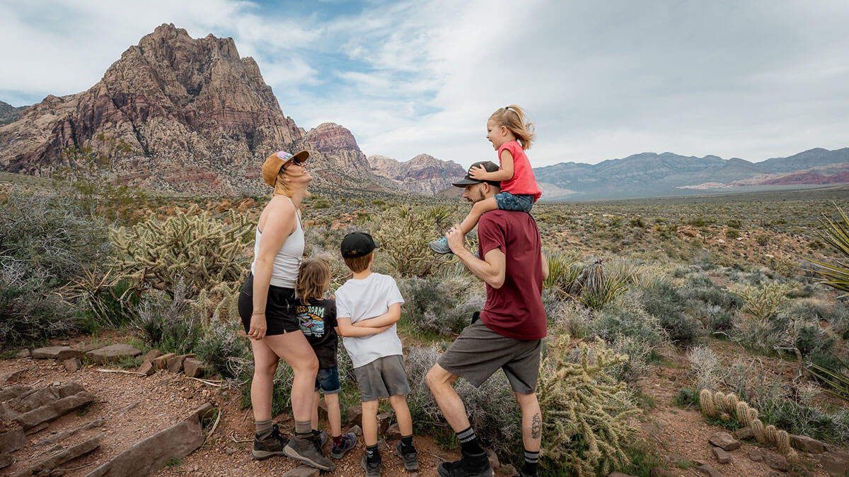Day Trips from Las Vegas, Neon to Nature