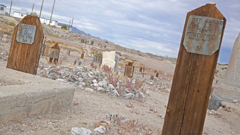 tonopah cemetery headstones