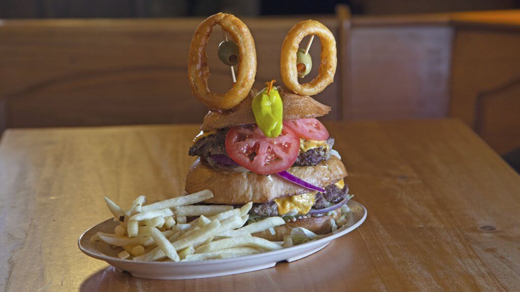 Middlegate Monster Burger