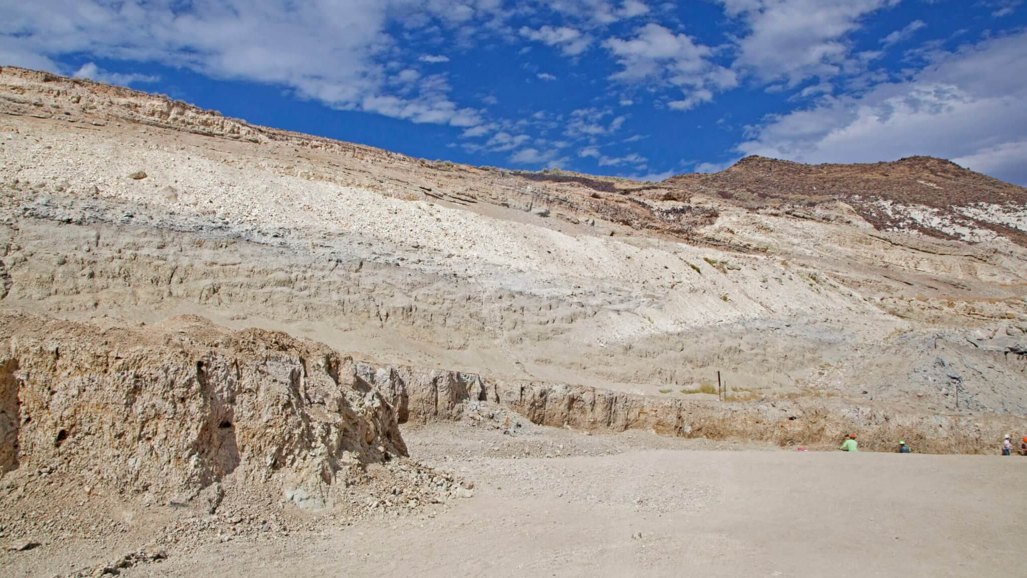 Royal Peacock Opal Mine | Opal Mining Nevada