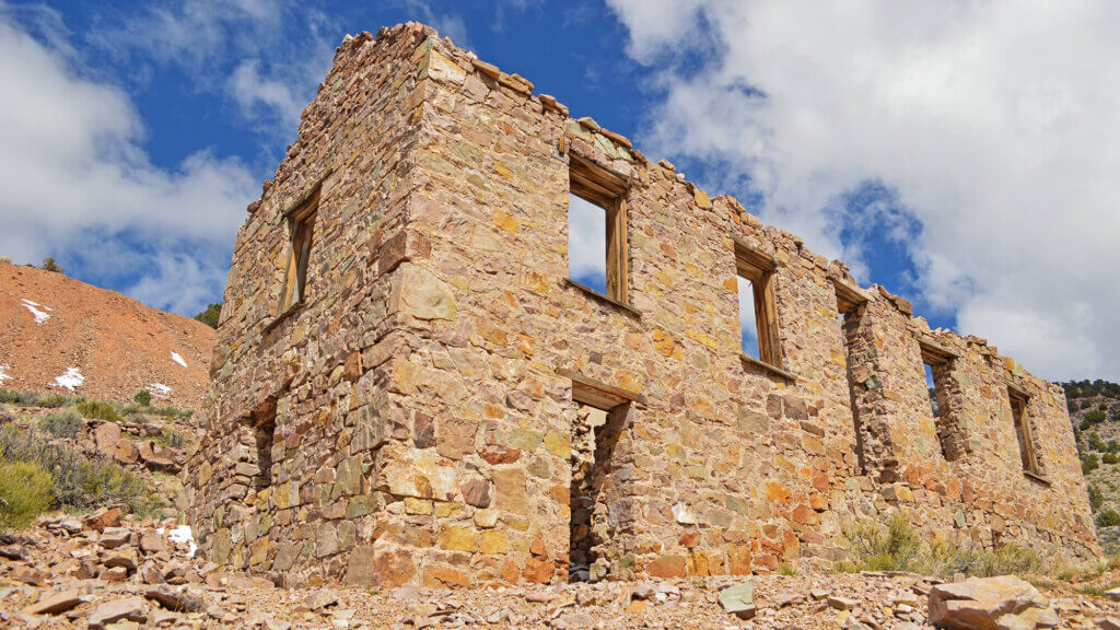 26 Must-See Nevada Ghost Towns & How to Find 'Em