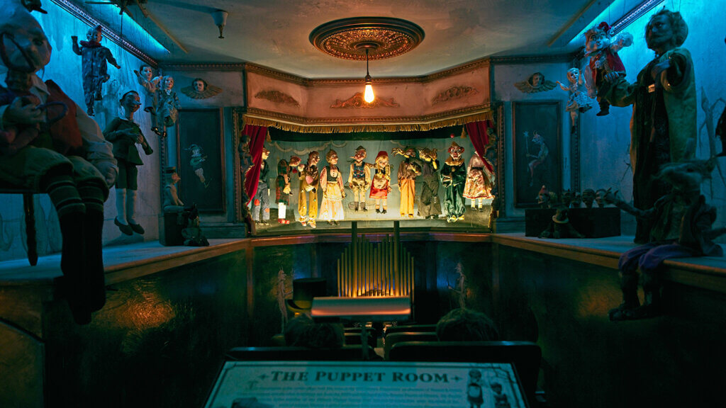 The Haunted Puppet Room
