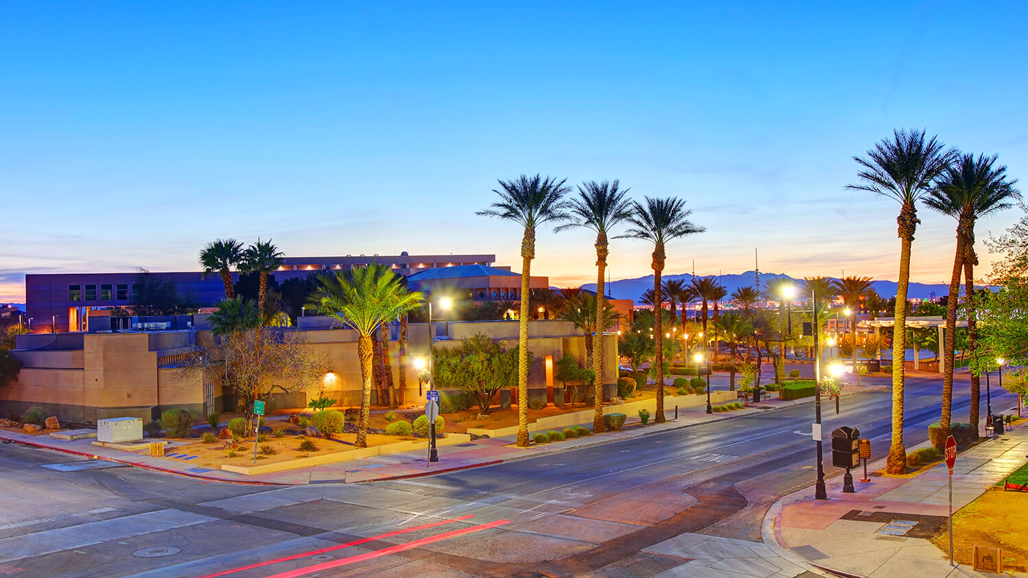 A Brief Tour of The Galleria at Sunset (Henderson, NV) 