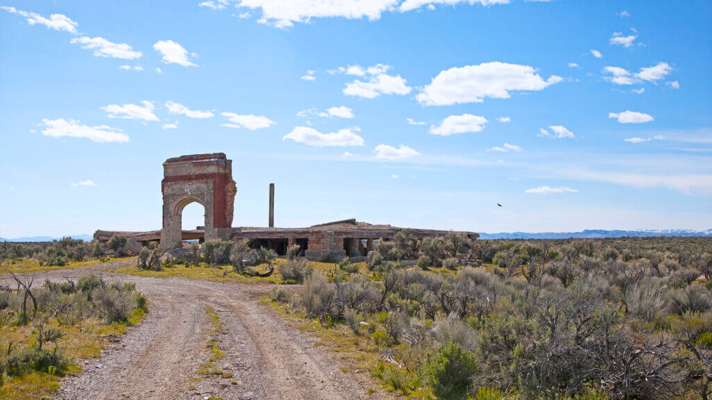 metropolis school ruins and surrounding area