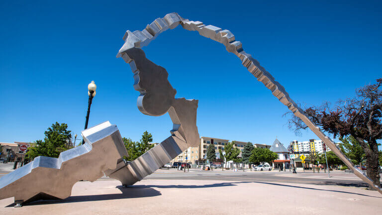 sparks art walk sculpture