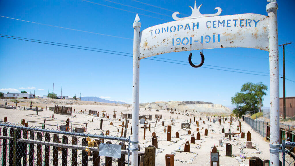 Old Tonopah Cemetery