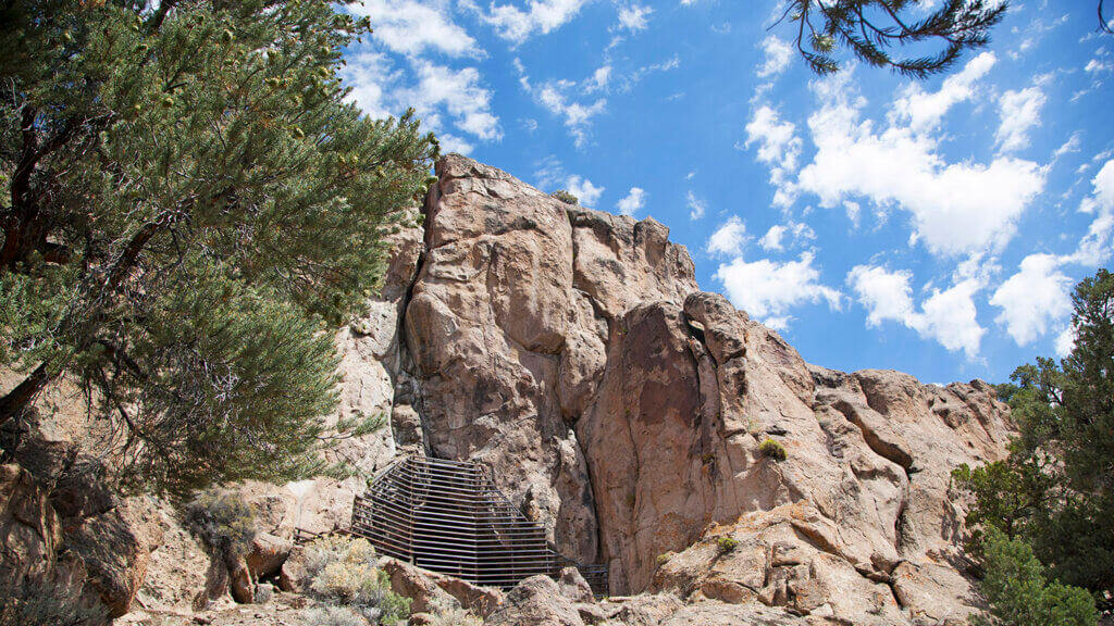 rock wall at toquima cave