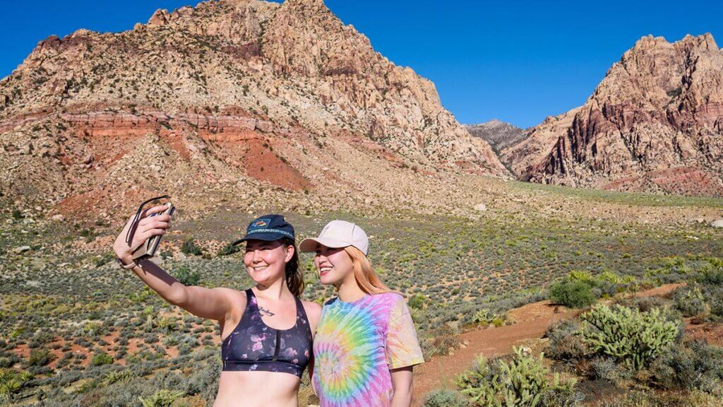 Spring Mountain Ranch, State Park, Las Vegas, Women Hiking