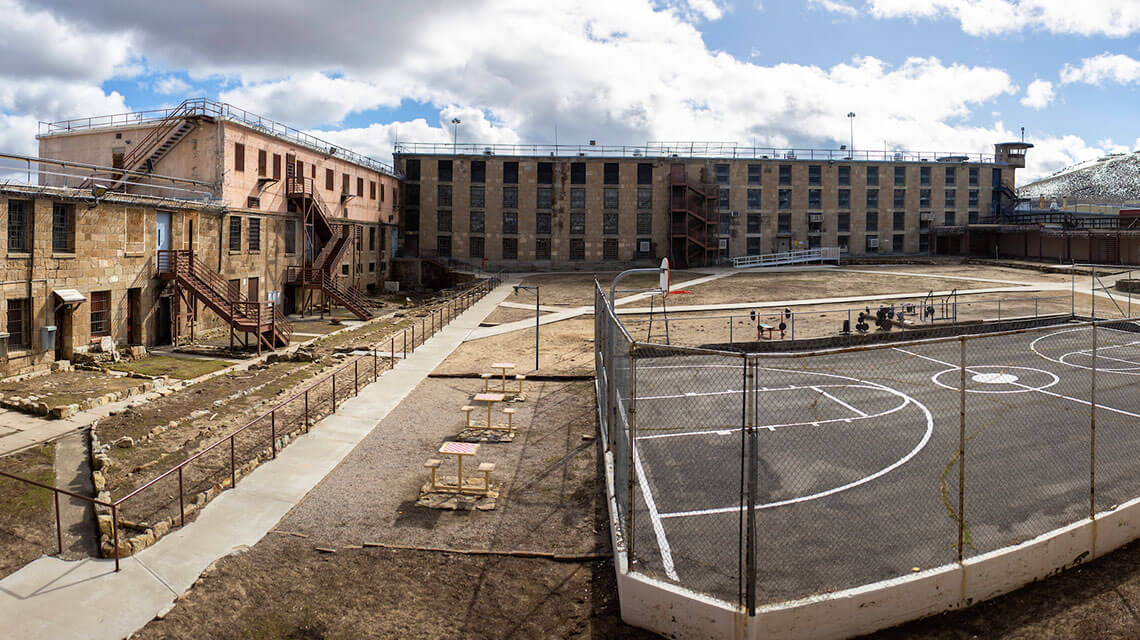 inside nevada state prison in carson city nevada