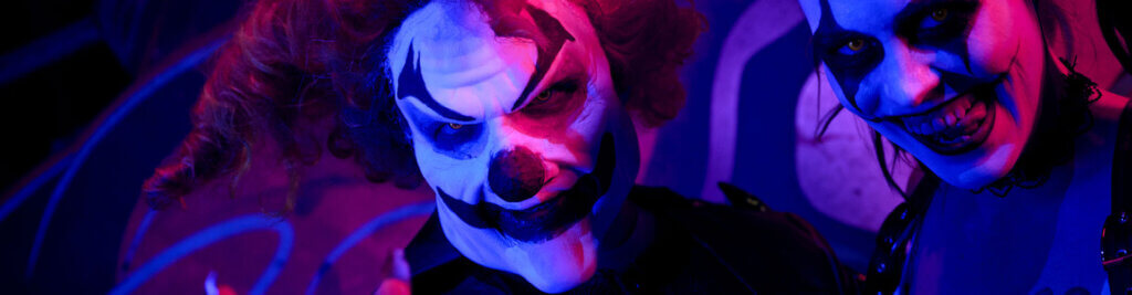 two creepy clowns inside universal horror unleashed haunted houses in las vegas nevada