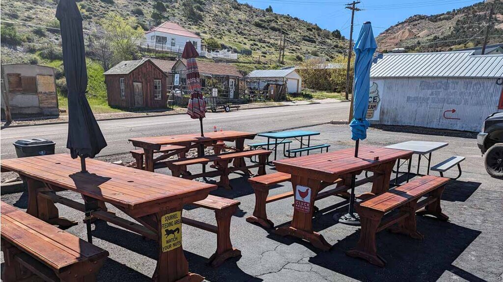 pioche nevada barbecue bus