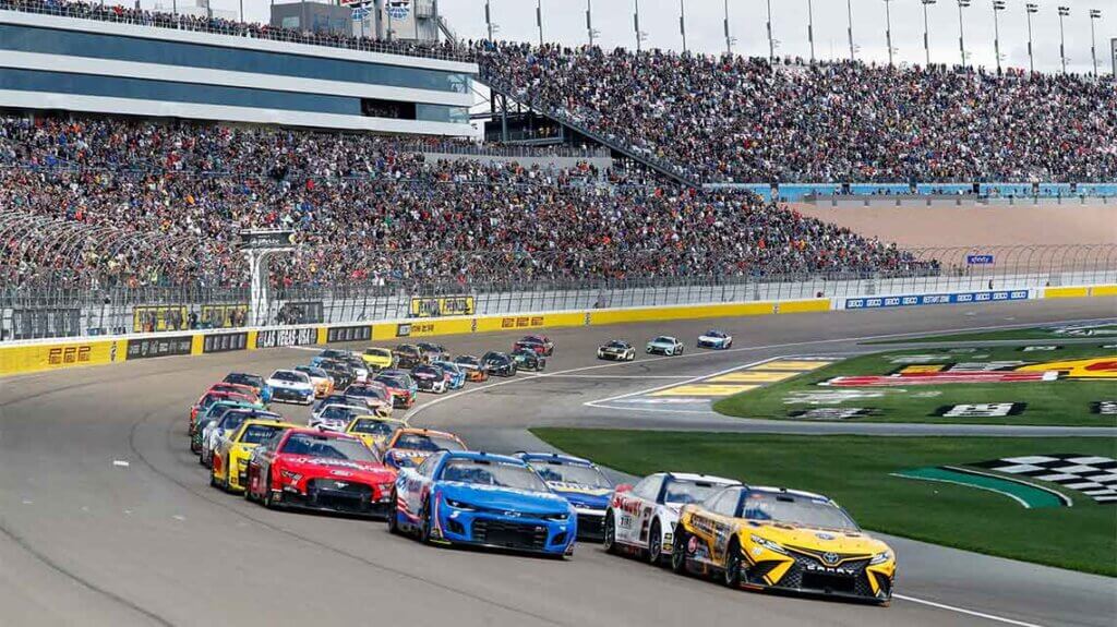 race cars pennzoil las vegas motor speedway