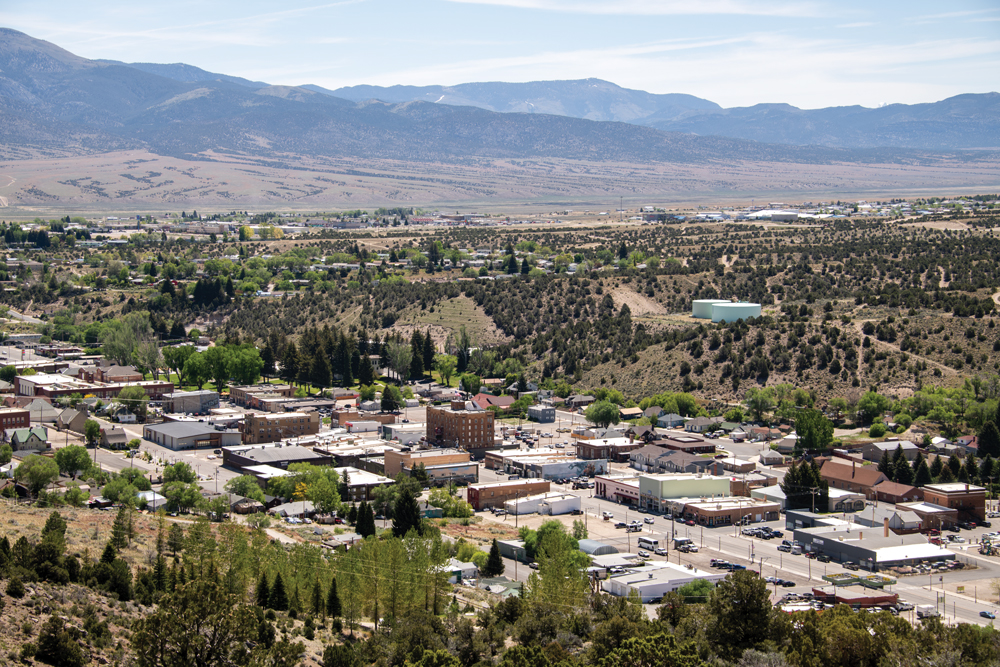 Aerial view of Ely. 