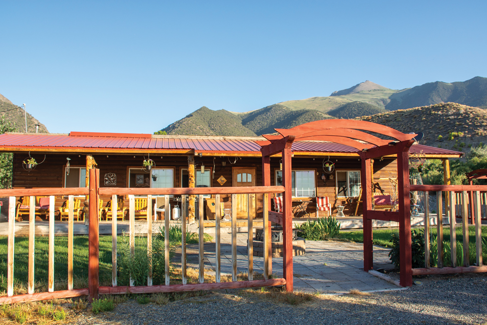 Exterior of Kingston Cabin. 