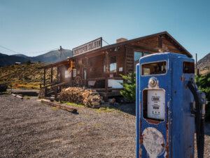 Exterior of Lucky Spur Saloon.