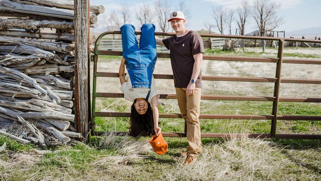 travel nevada shop featuring deso supply gear and nevada magazine and visitor guide products