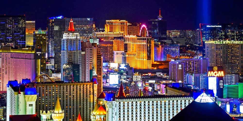 las vegas cityscape at nighttime