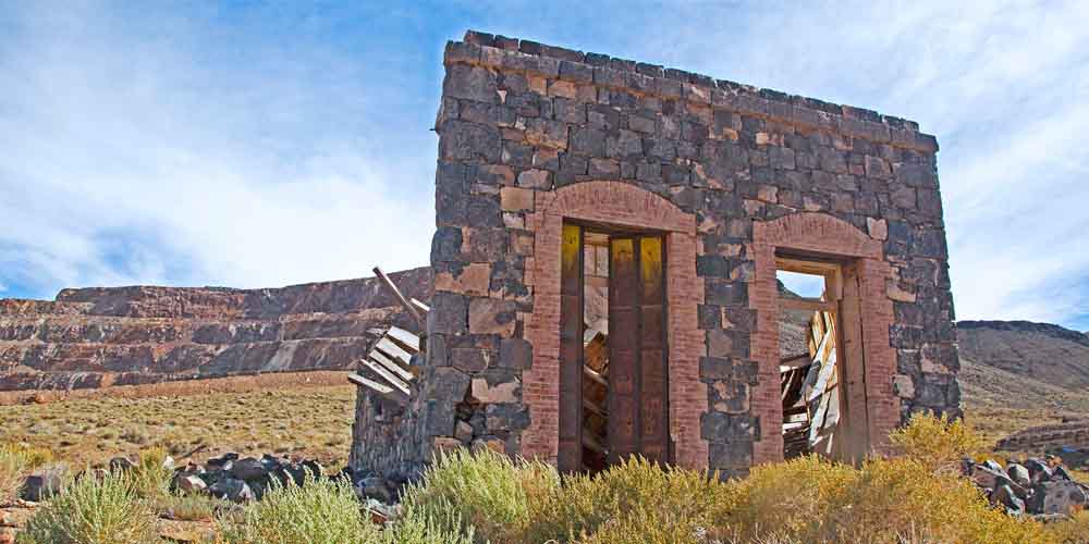 ruin at candelaria ghost town in nevada