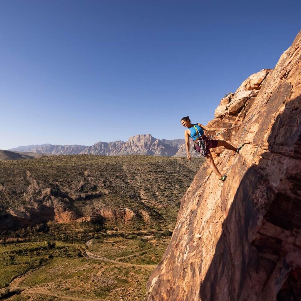 rock climbing in las vegas at red rock canyon