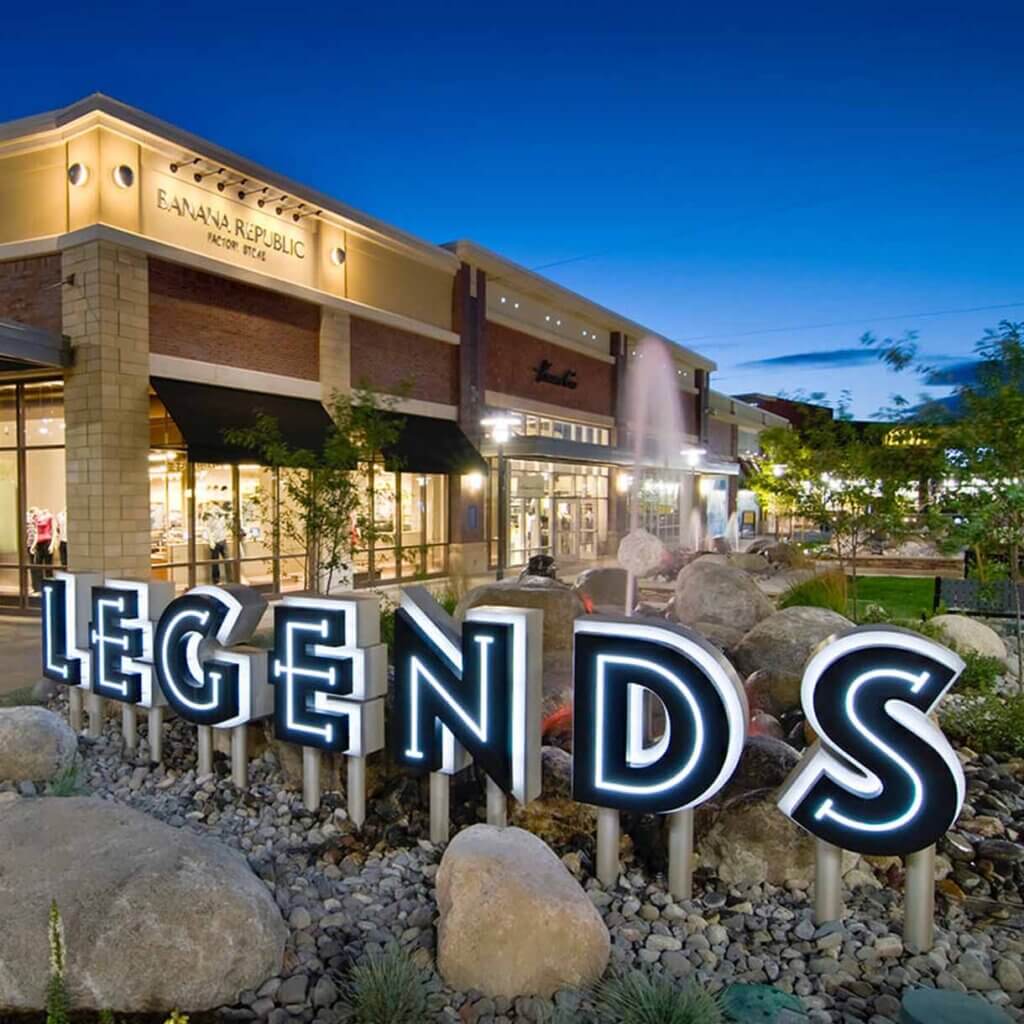 the outlets at legends mall in sparks nevada