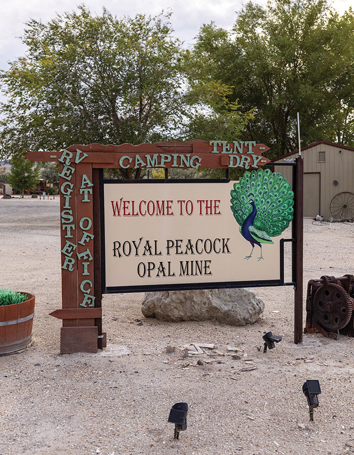 welcome sign at royal peacock opal mine near denio nv