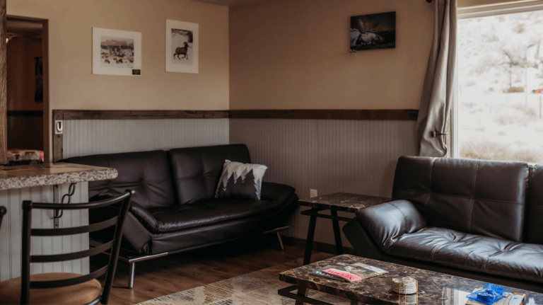 living room of bunker hill hideaway motel and rv park in kingston nevada