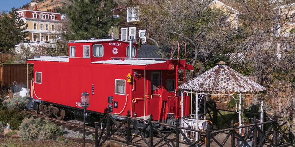 exterior ruby the red caboose