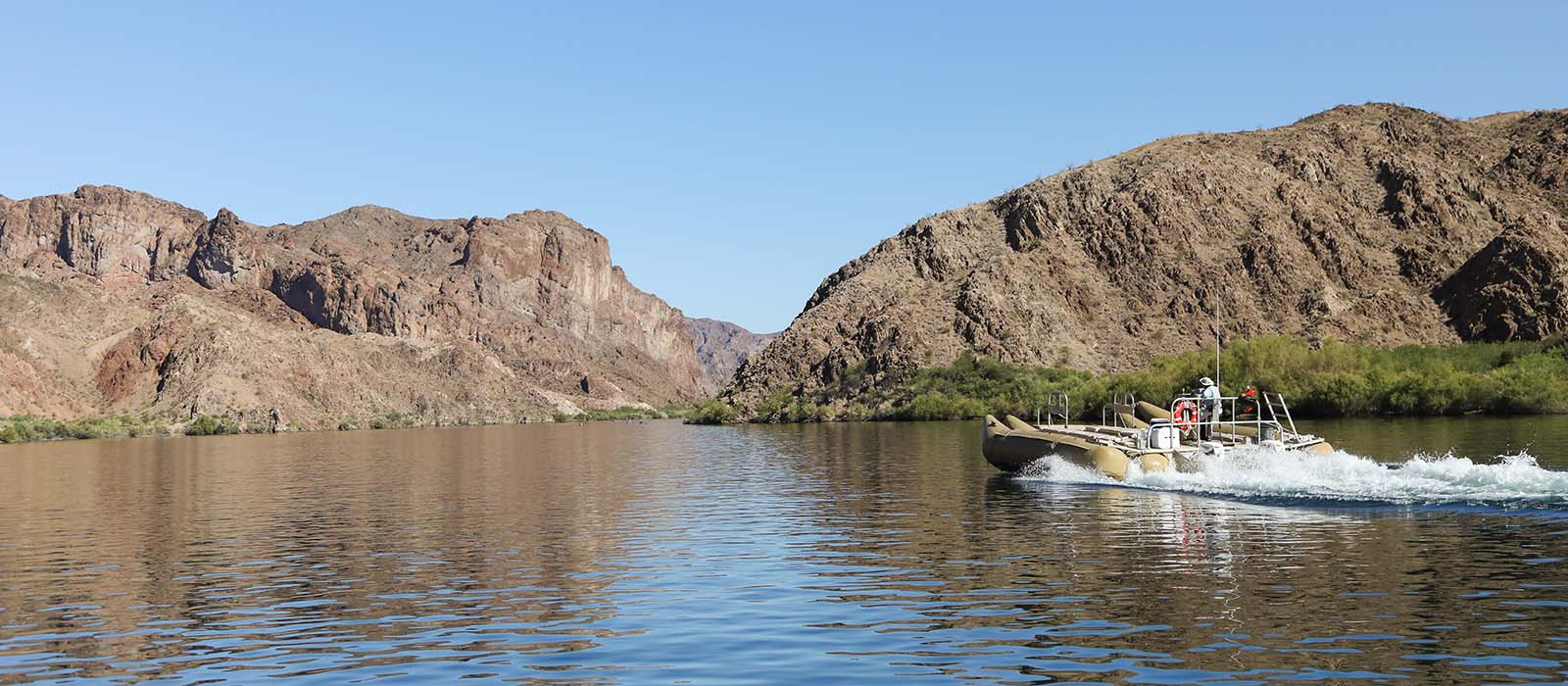 guided rafting tour on the colorado river near boulder city nevada